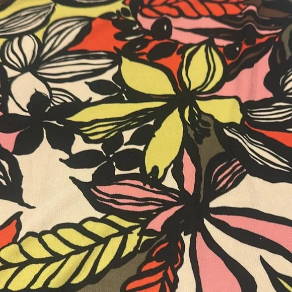 Bold Jungle Print Women’s Skirt Women’s Size  Large - Picture 2 of 3